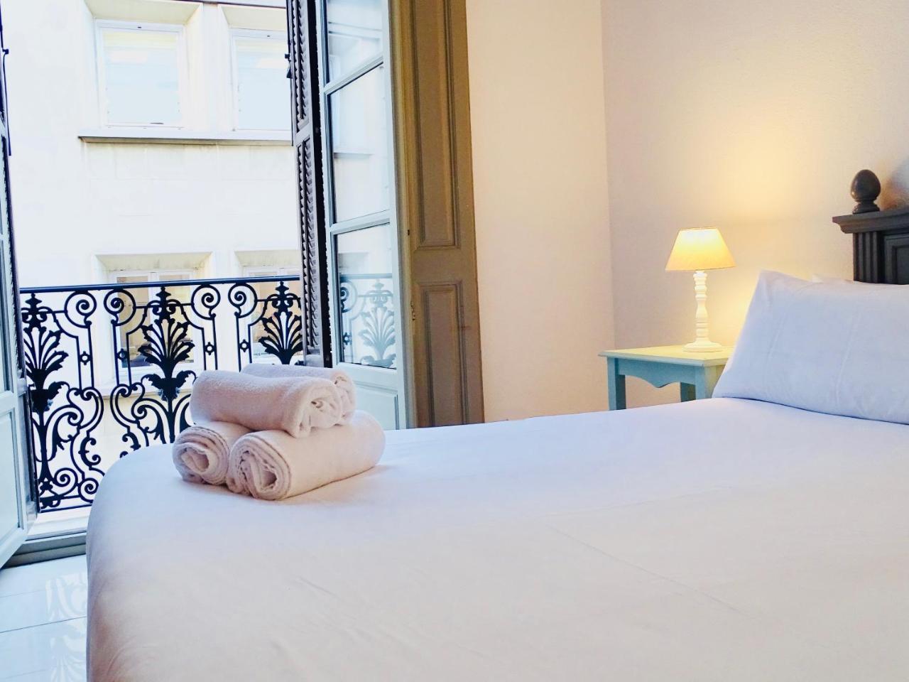 Lemonsuites Mercato Malaga Bagian luar foto